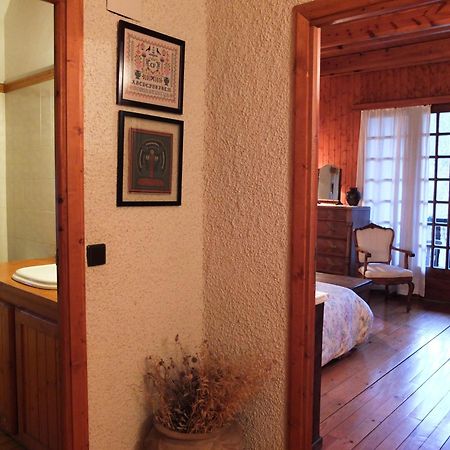Casas De Zapatierno Guest House Espierba Phòng bức ảnh