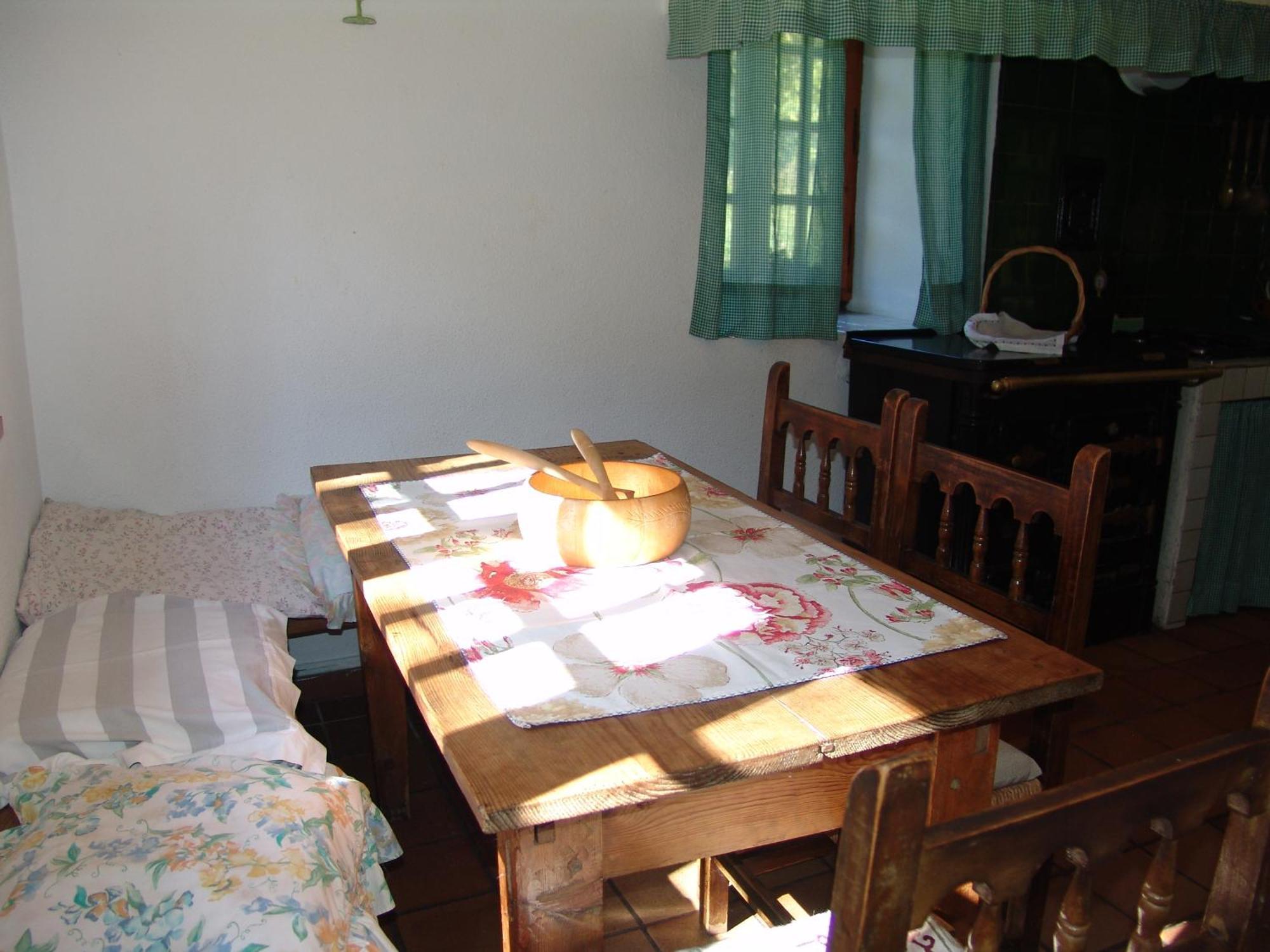 Casas De Zapatierno Guest House Espierba Phòng bức ảnh